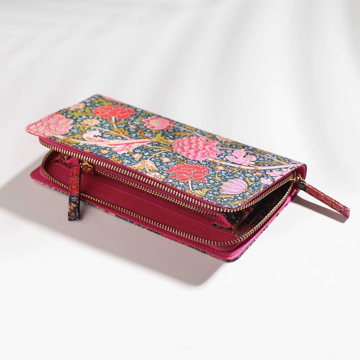 Multicolor Floral Printed Handcrafted Wallet