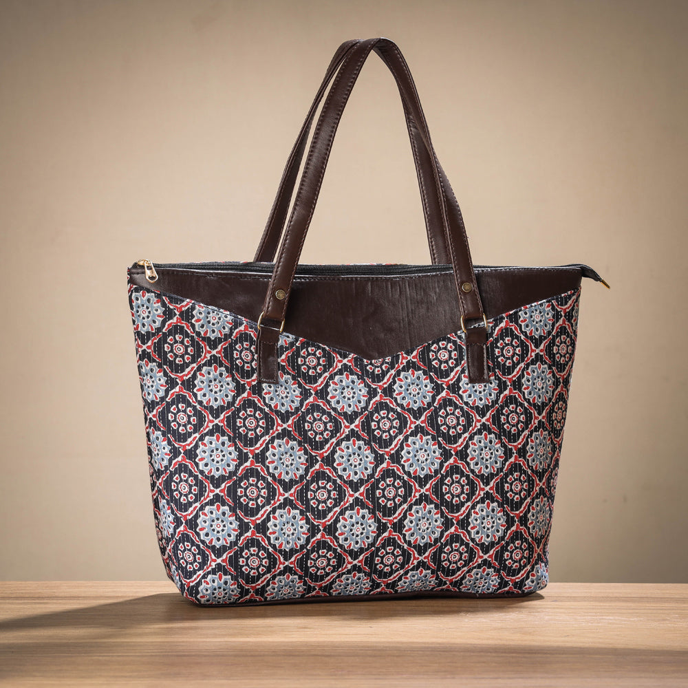 Handcrafted Cotton Running Sticth Shoulder Bag (Set of 2)