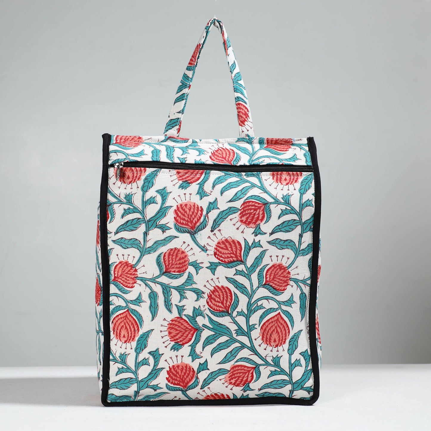 Multicolor Handcrafted Cotton Shopping Bag 13