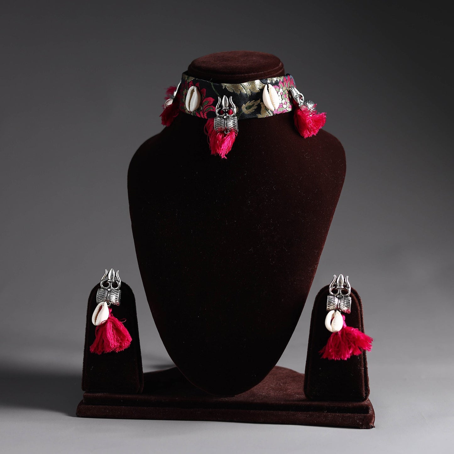Fabart Necklace Set