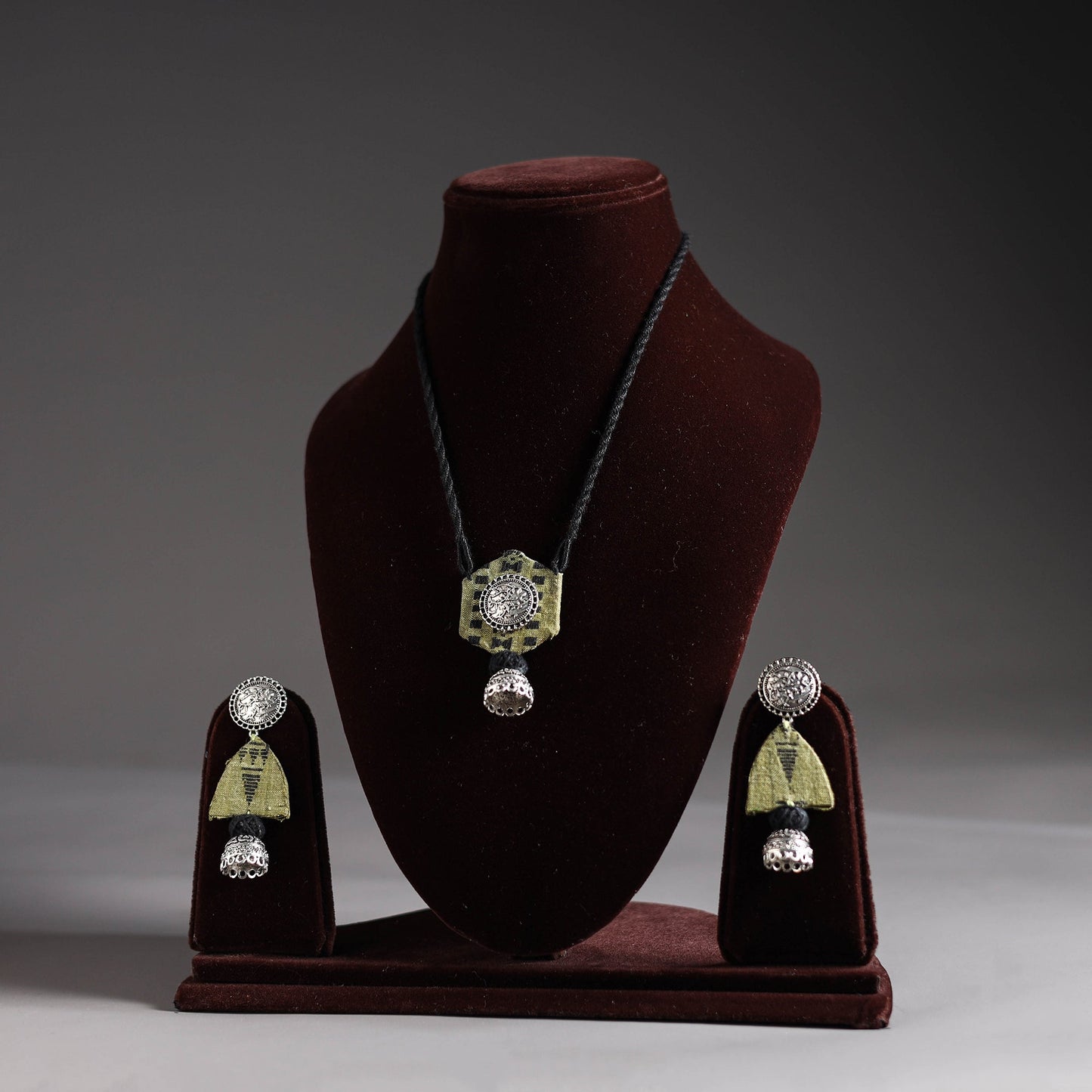 Handcrafted Necklace Set