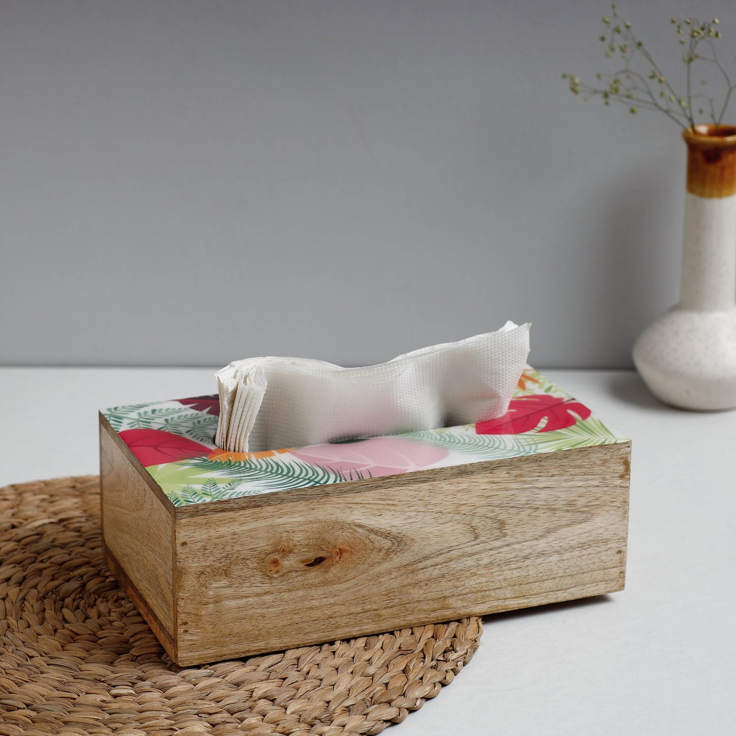 Multicolor Handcrafted Mango Wooden Epoxy Resin Tissue Box