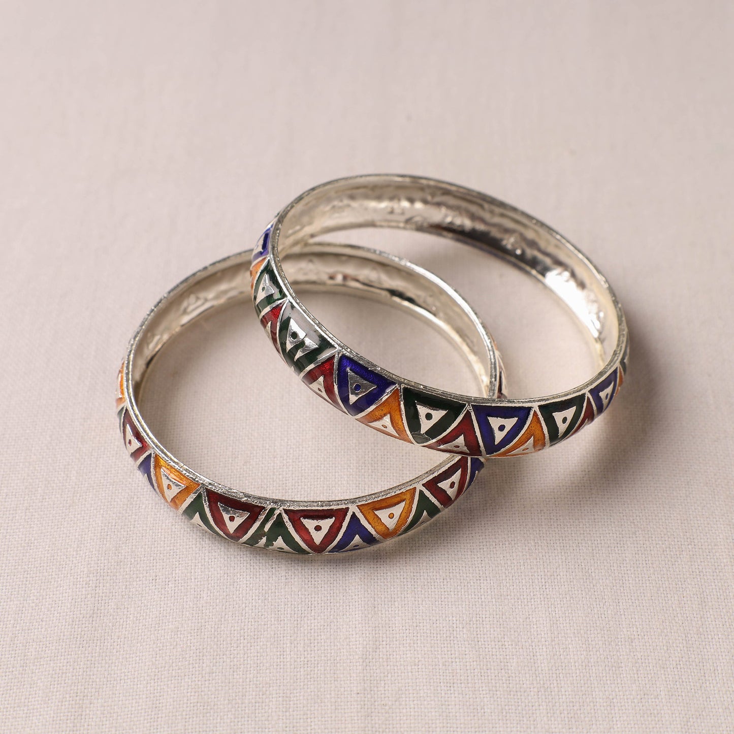 Handcrafted Paka Meenakari Bangles