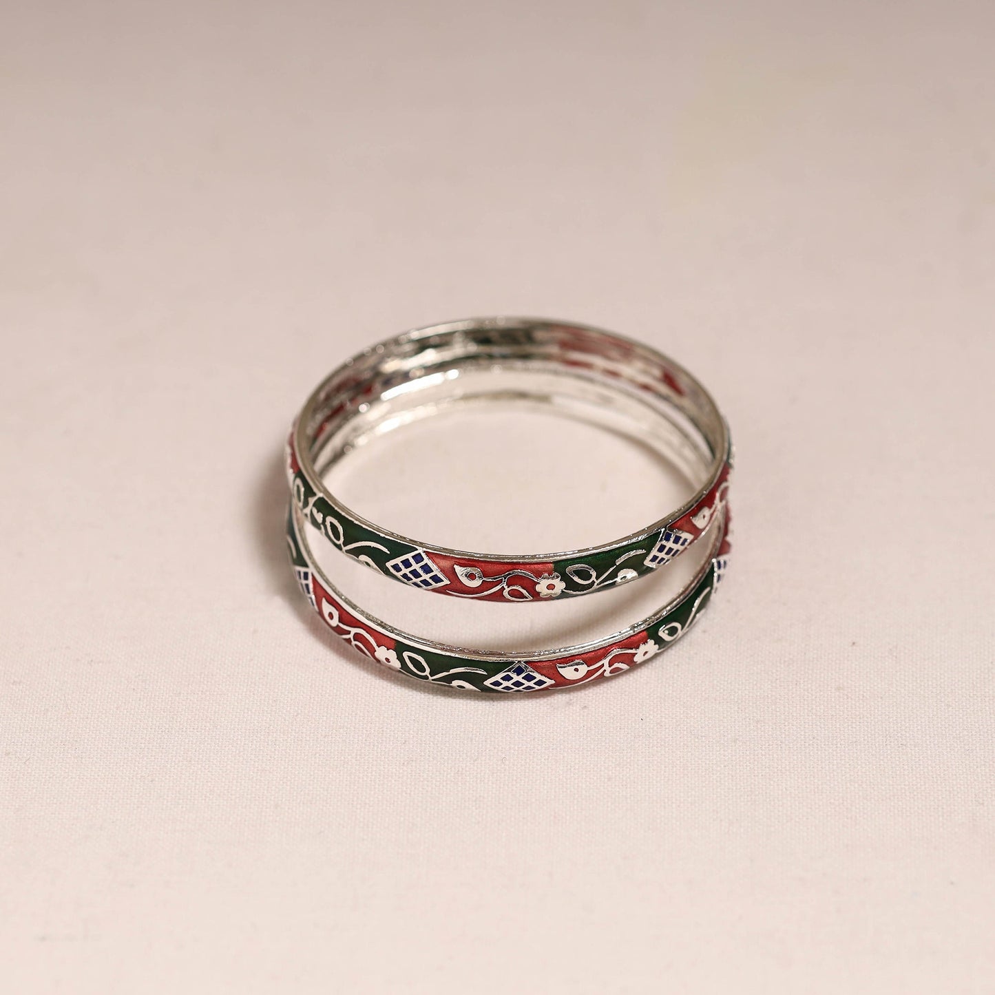 Handcrafted paka meenakari bangles (set of 2) 244