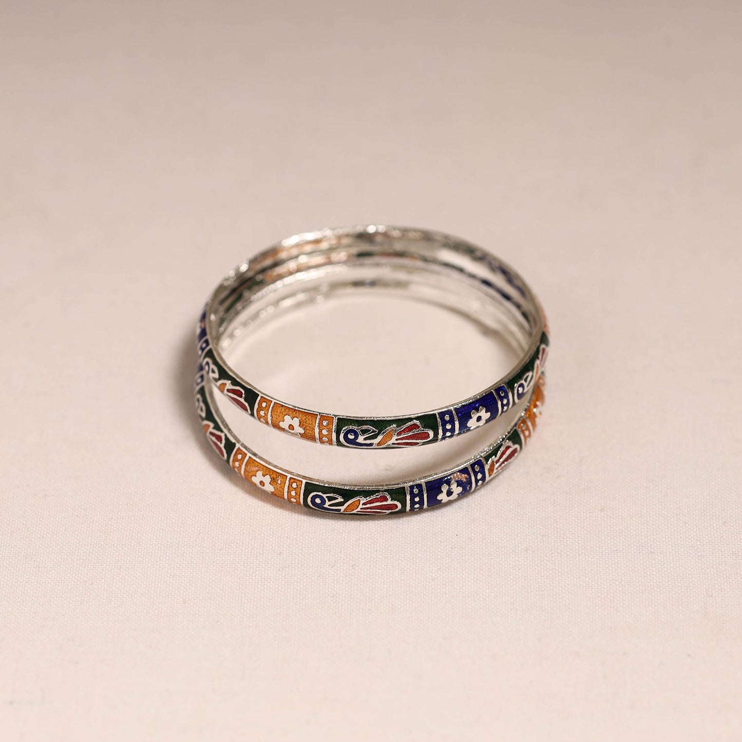Handcrafted paka meenakari bangles (set of 2) 252