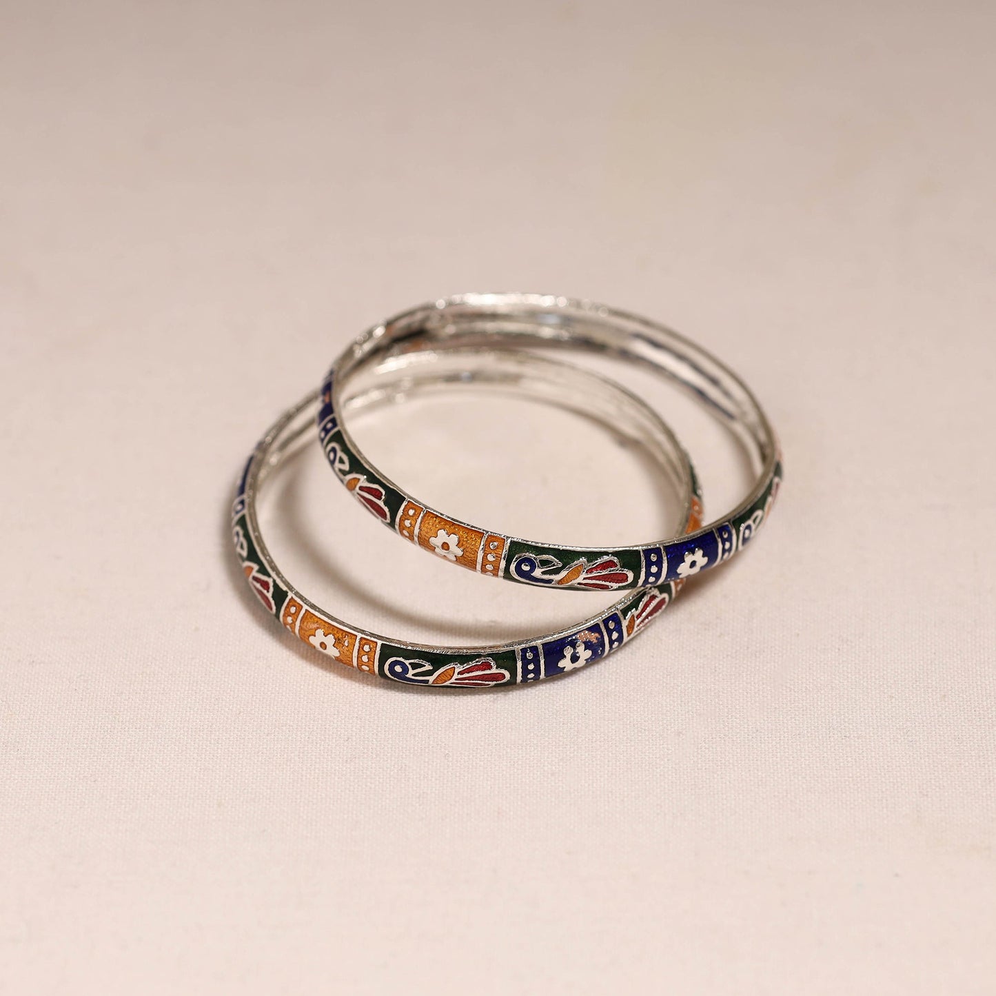 Handcrafted paka meenakari bangles (set of 2) 252