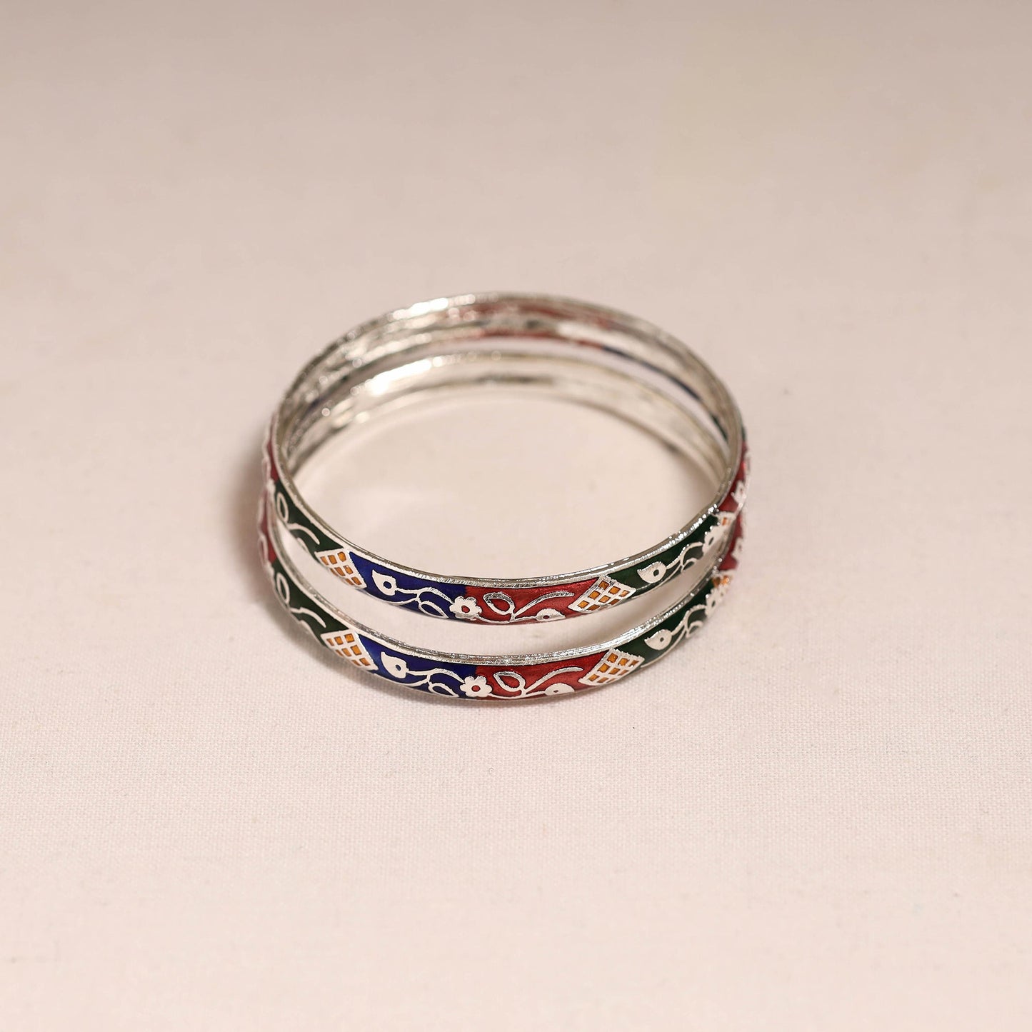 Handcrafted paka meenakari bangles (set of 2) 253