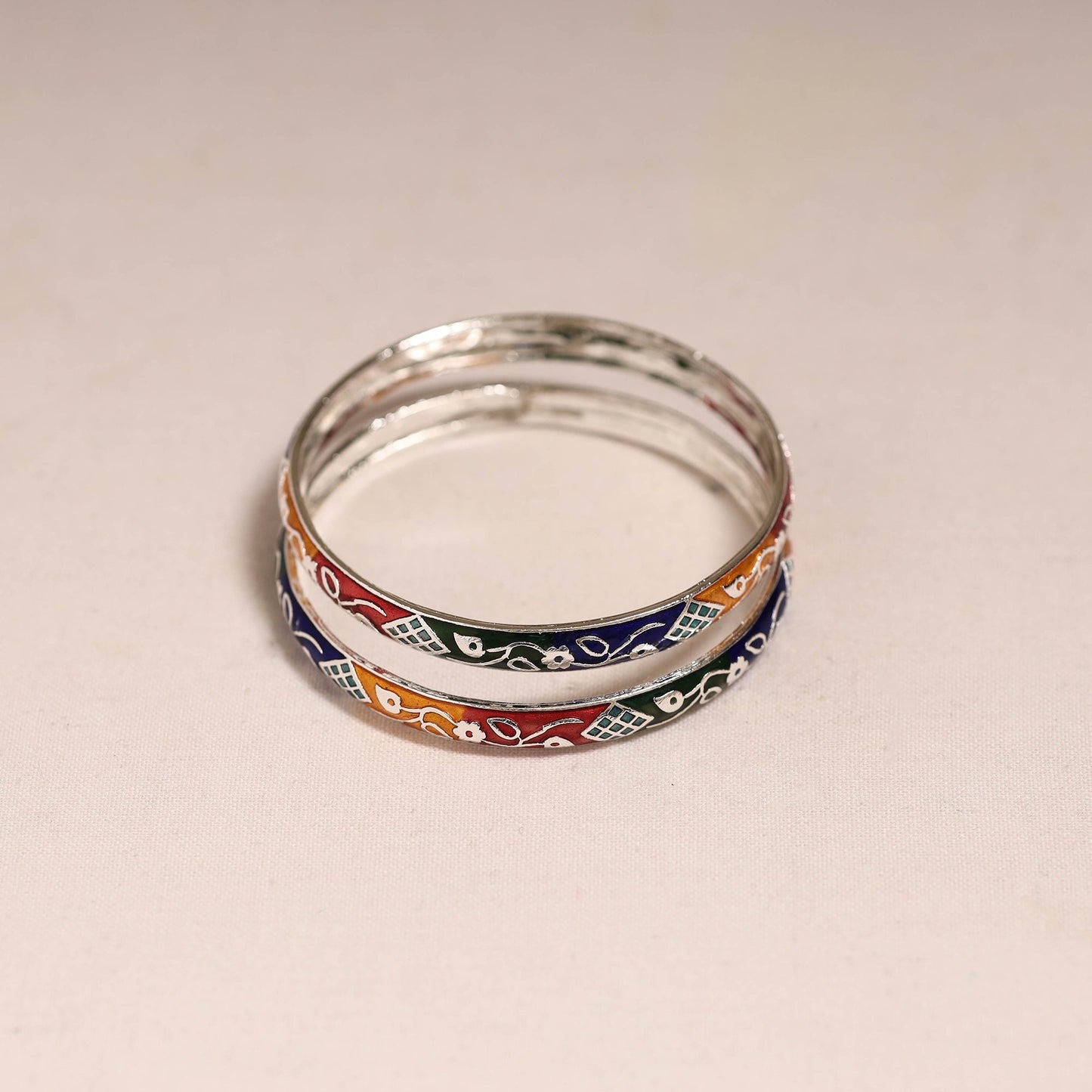 Handcrafted paka meenakari bangles (set of 2) 254