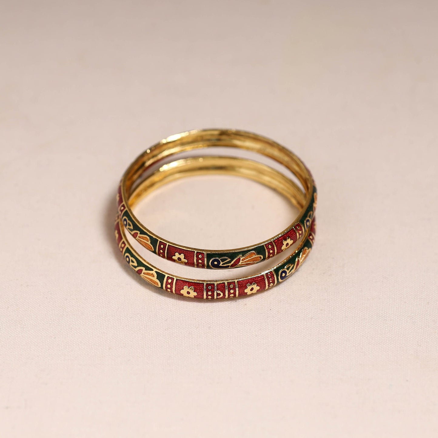 Handcrafted paka meenakari bangles (set of 2) 257