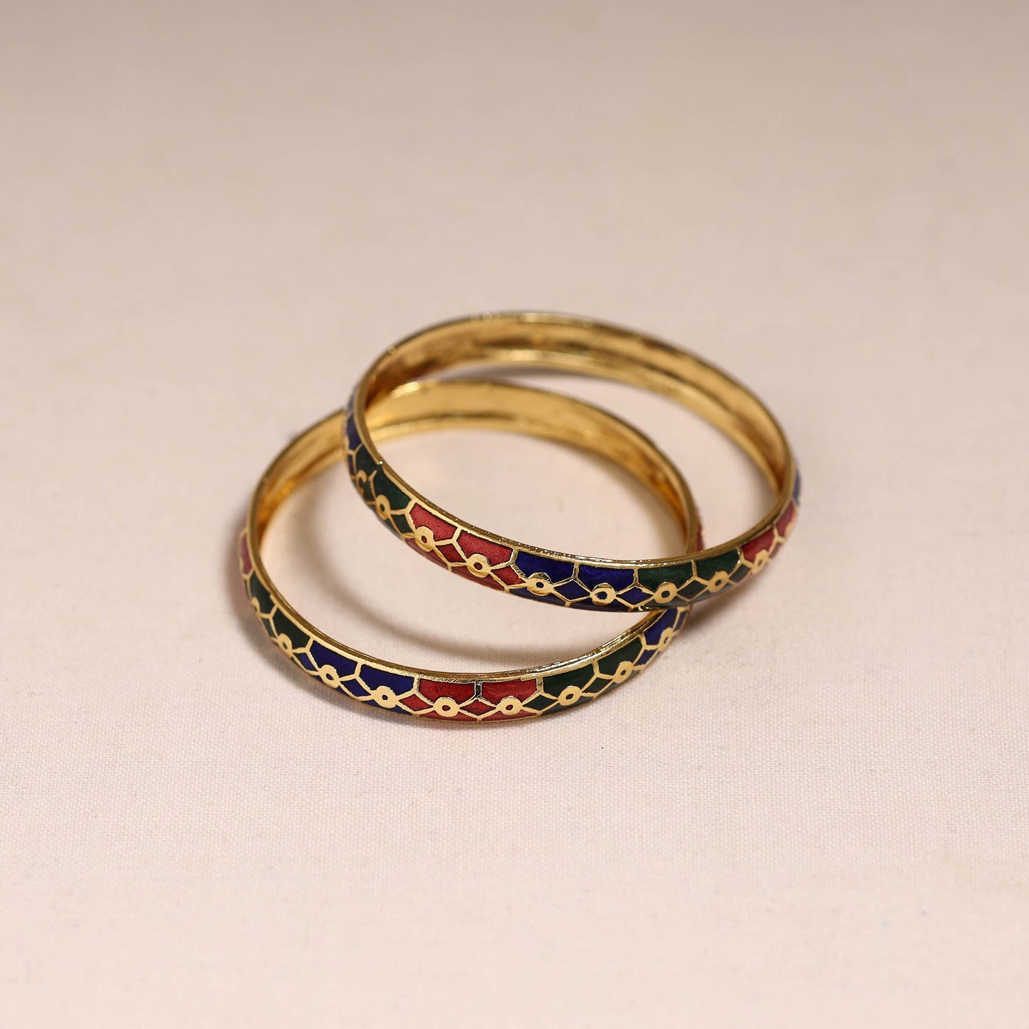 Handcrafted paka meenakari bangles (set of 2) 260