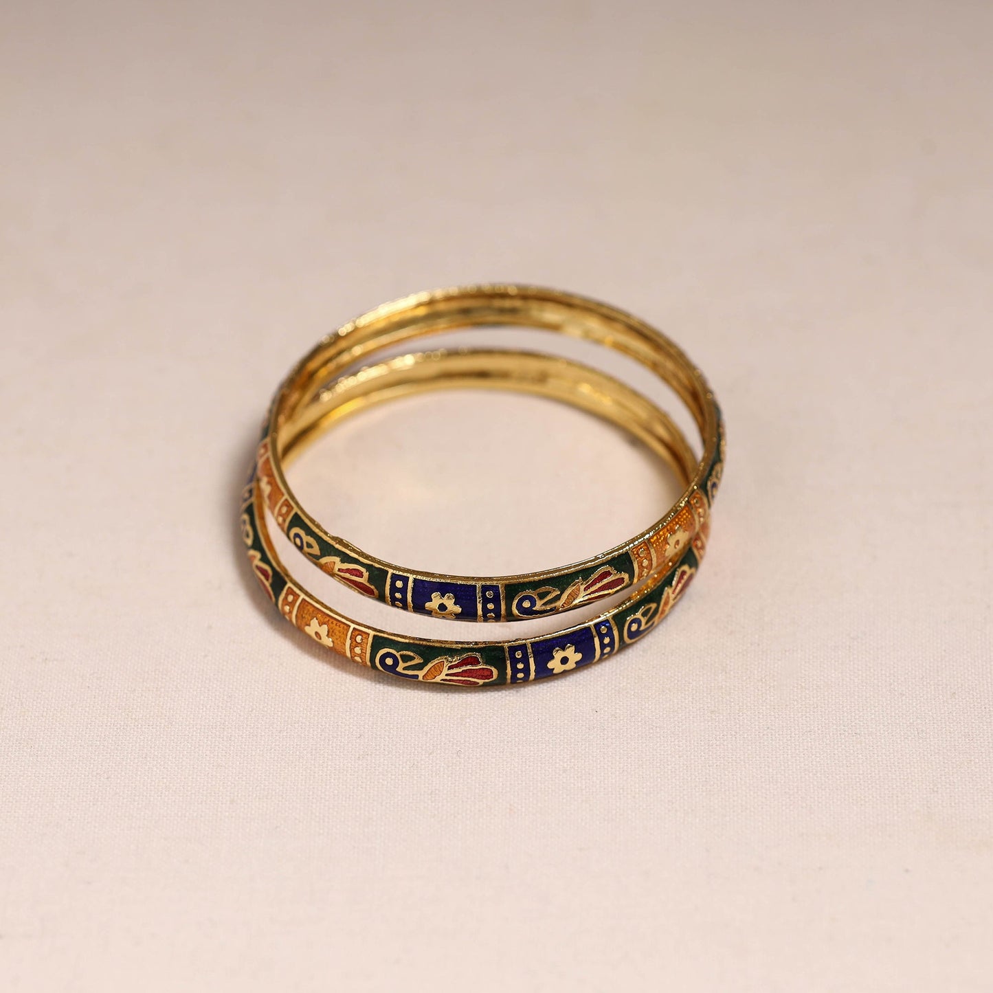 Handcrafted paka meenakari bangles (set of 2) 264