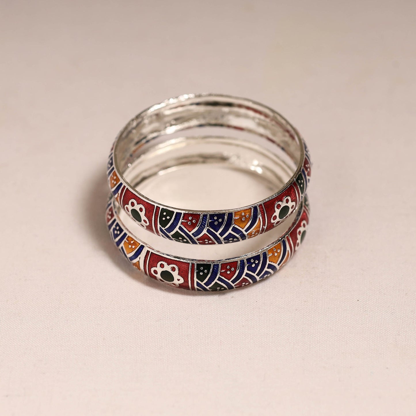 Handcrafted paka meenakari bangles (set of 2) 276