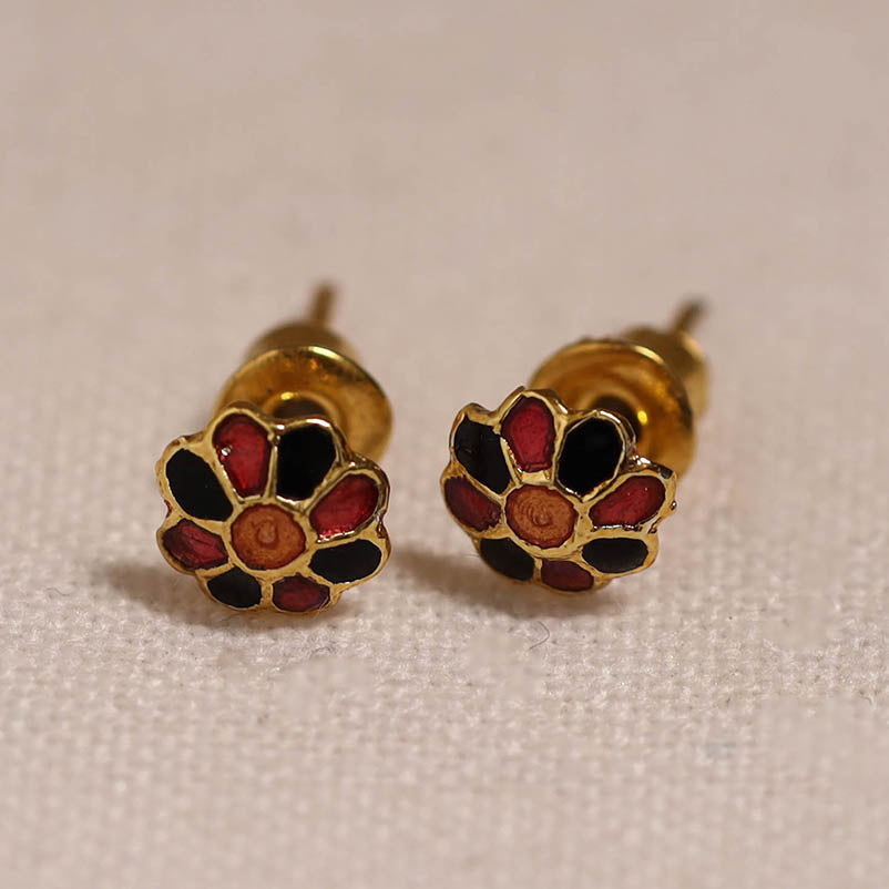 Handcrafted paka meenakari stud earrings 12