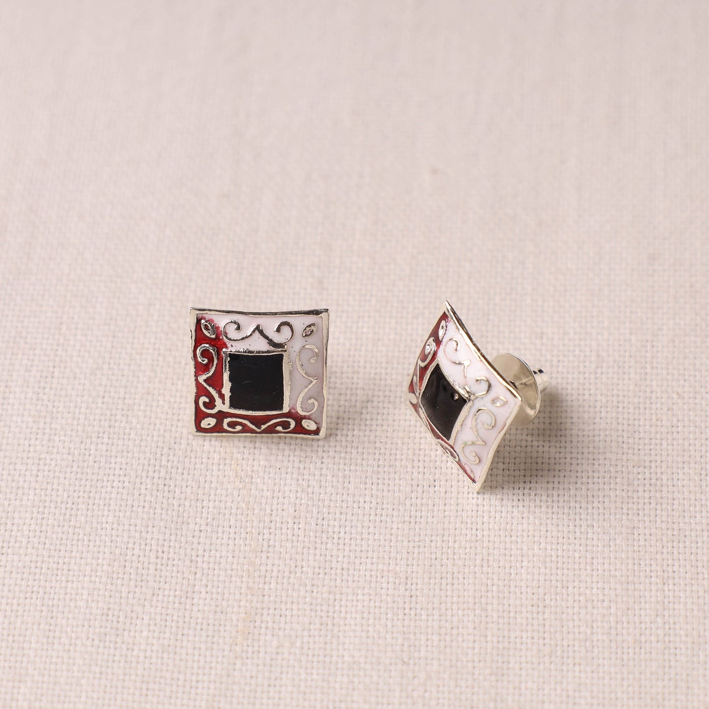 Handcrafted Paka Meenakari Earrings