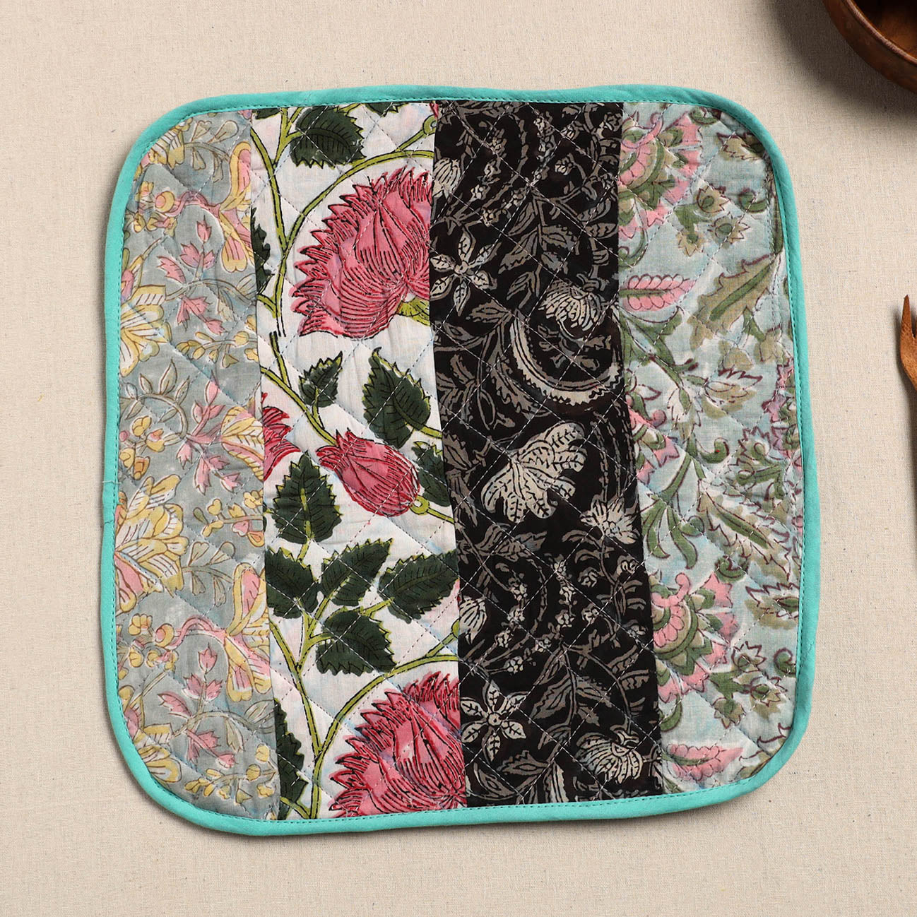 Multicolor Handcrafted Patchwork Cotton Pot Holder