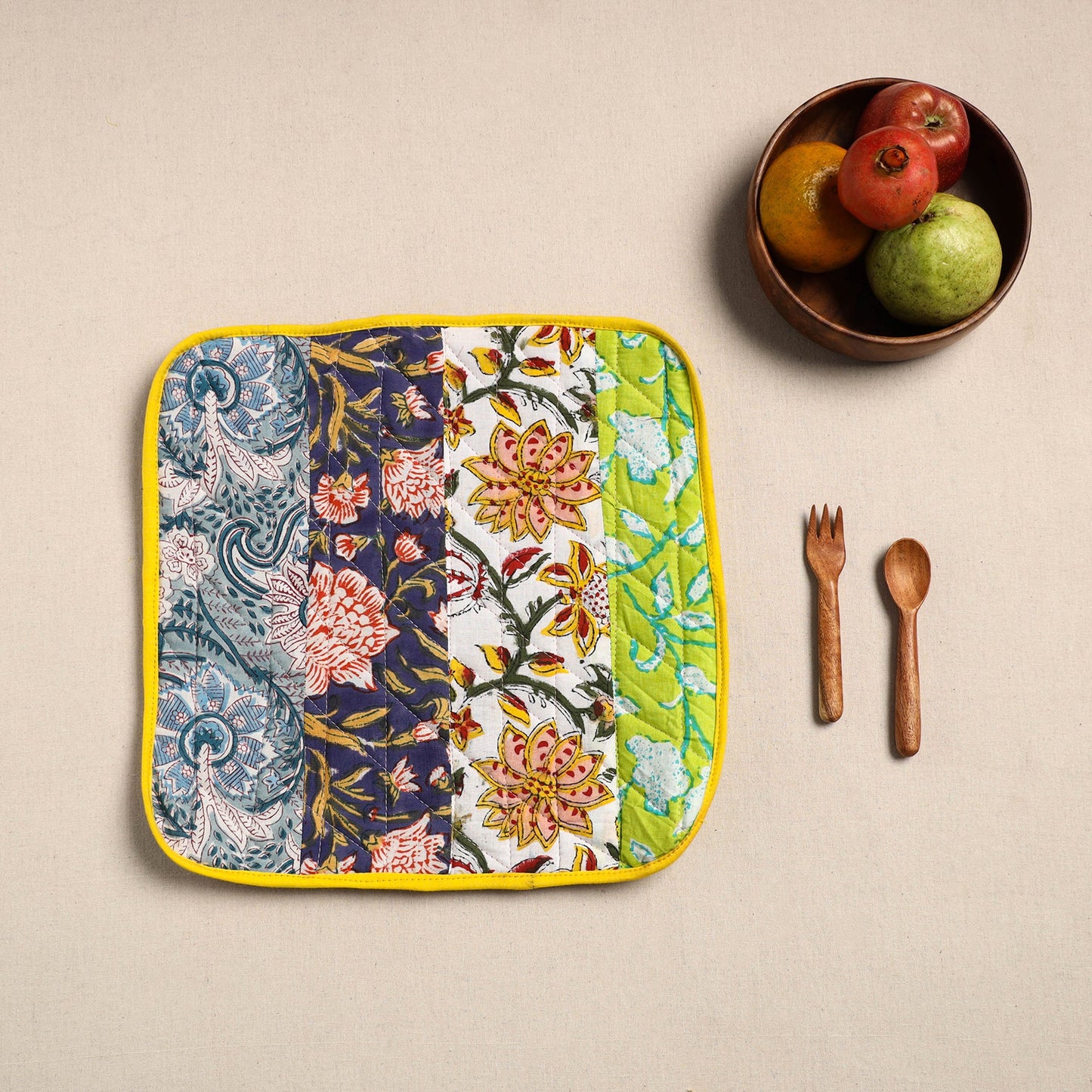 Multicolor Handcrafted Patchwork Cotton Pot Holder