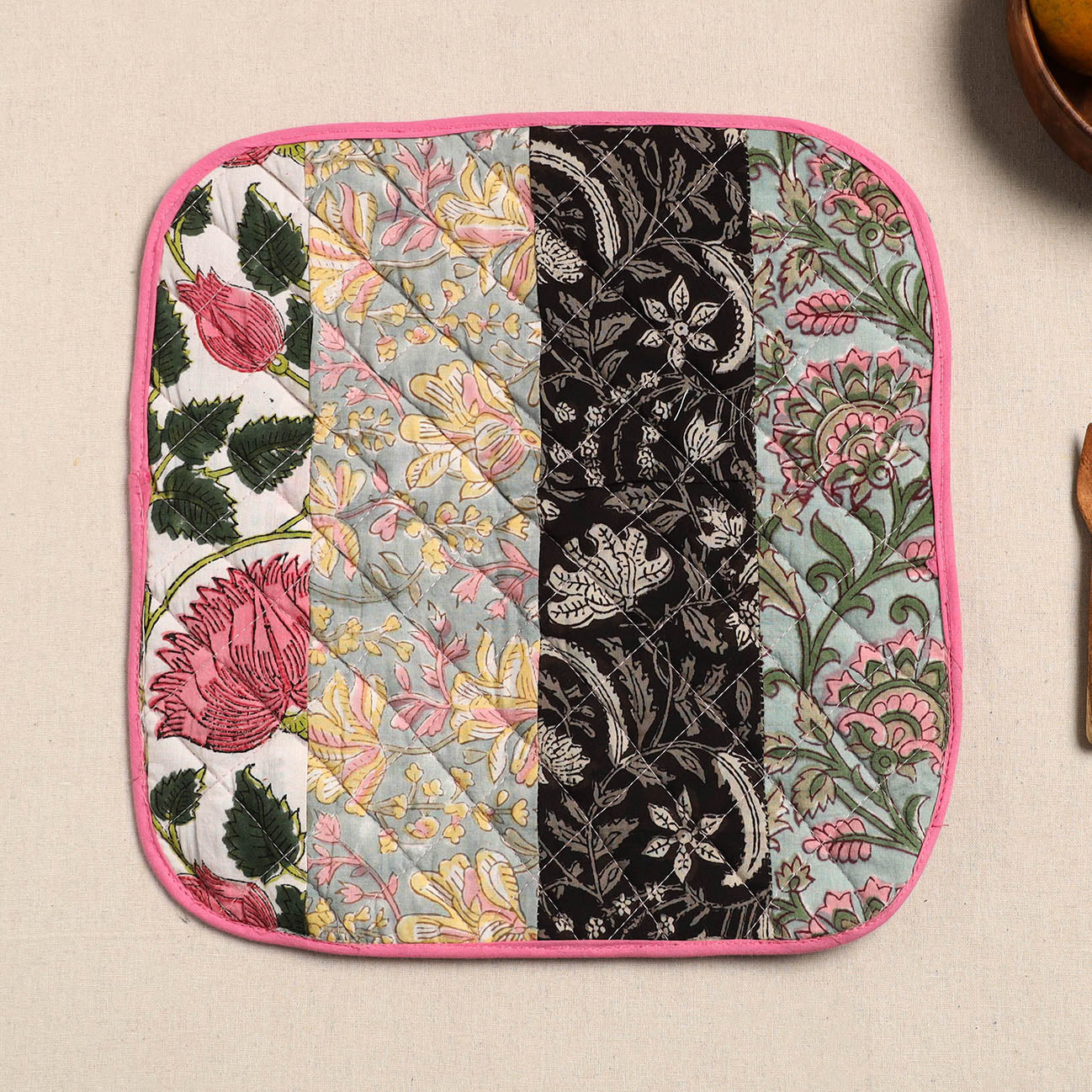 Multicolor Handcrafted Patchwork Cotton Pot Holder