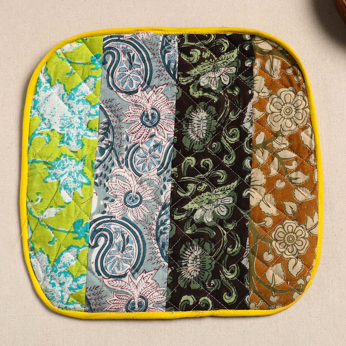 Multicolor Handcrafted Patchwork Cotton Pot Holder