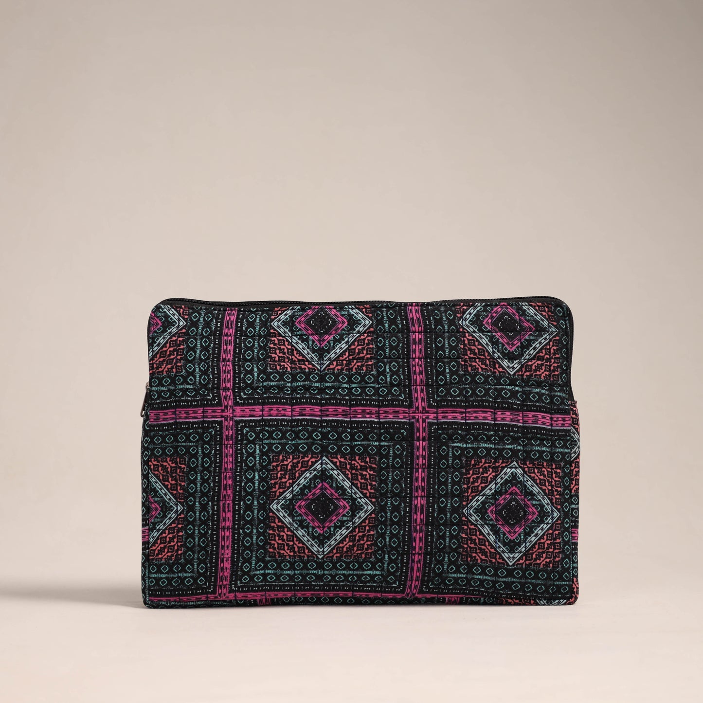 Multicolor Handcrafted Quilted Laptop Sleeve (11 x 16 in)