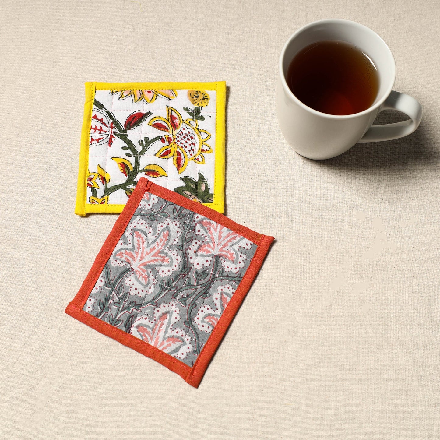 Handcrafted Sanganeri Floral Print Coaster (Set of 2)
