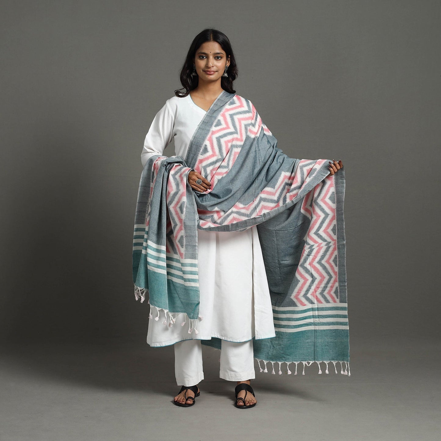 Multicolor Handloom Cotton Maniabandha Ikat Dupatta