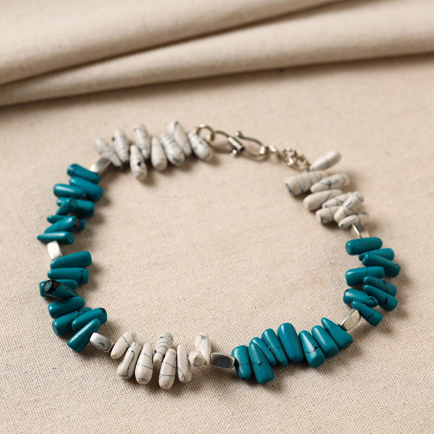 Buy Handmade Beads & Metal Anklet 04 Online at iTokri.com