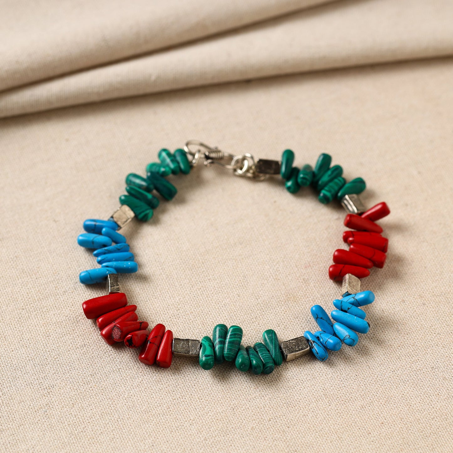 Handmade Beads & Metal Anklet 09 Online at iTokri.com