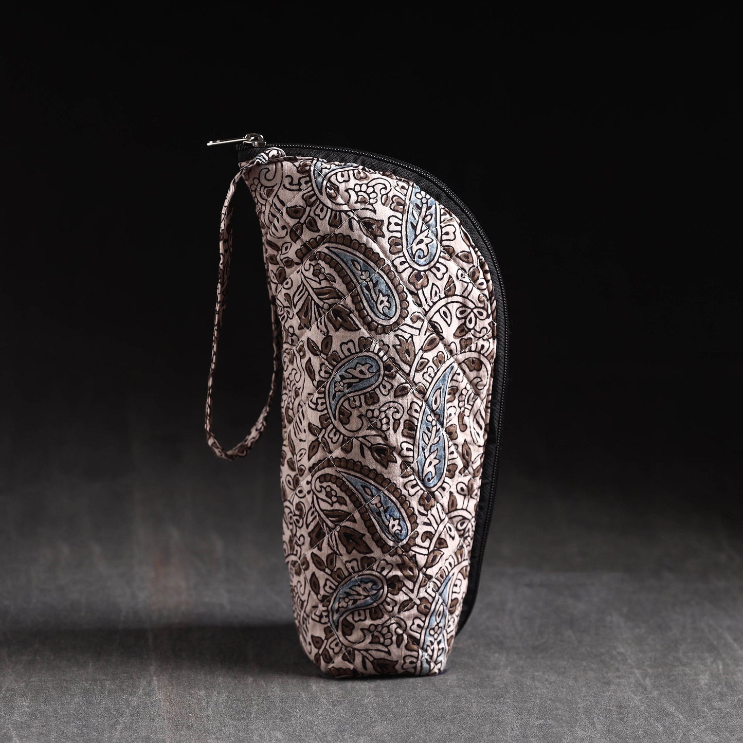 Multicolor Handmade Cotton 1L Water Bottle Cover
