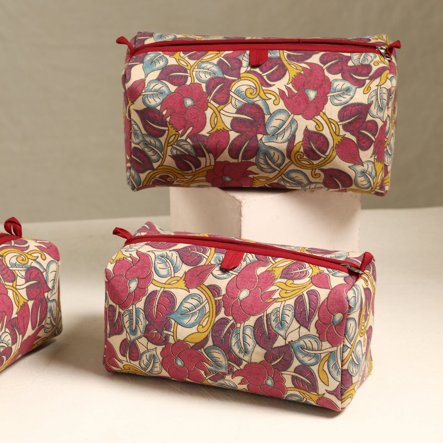 Handmade Cotton Toiletry Bags (Set of 3) 79