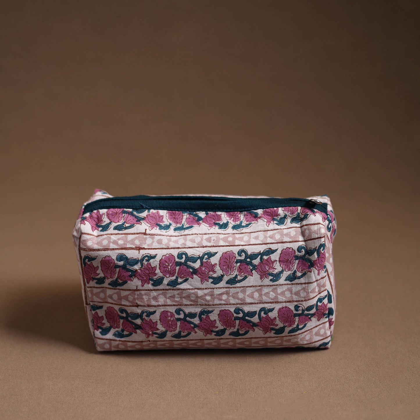Handmade Cotton Toiletry Pouch 02