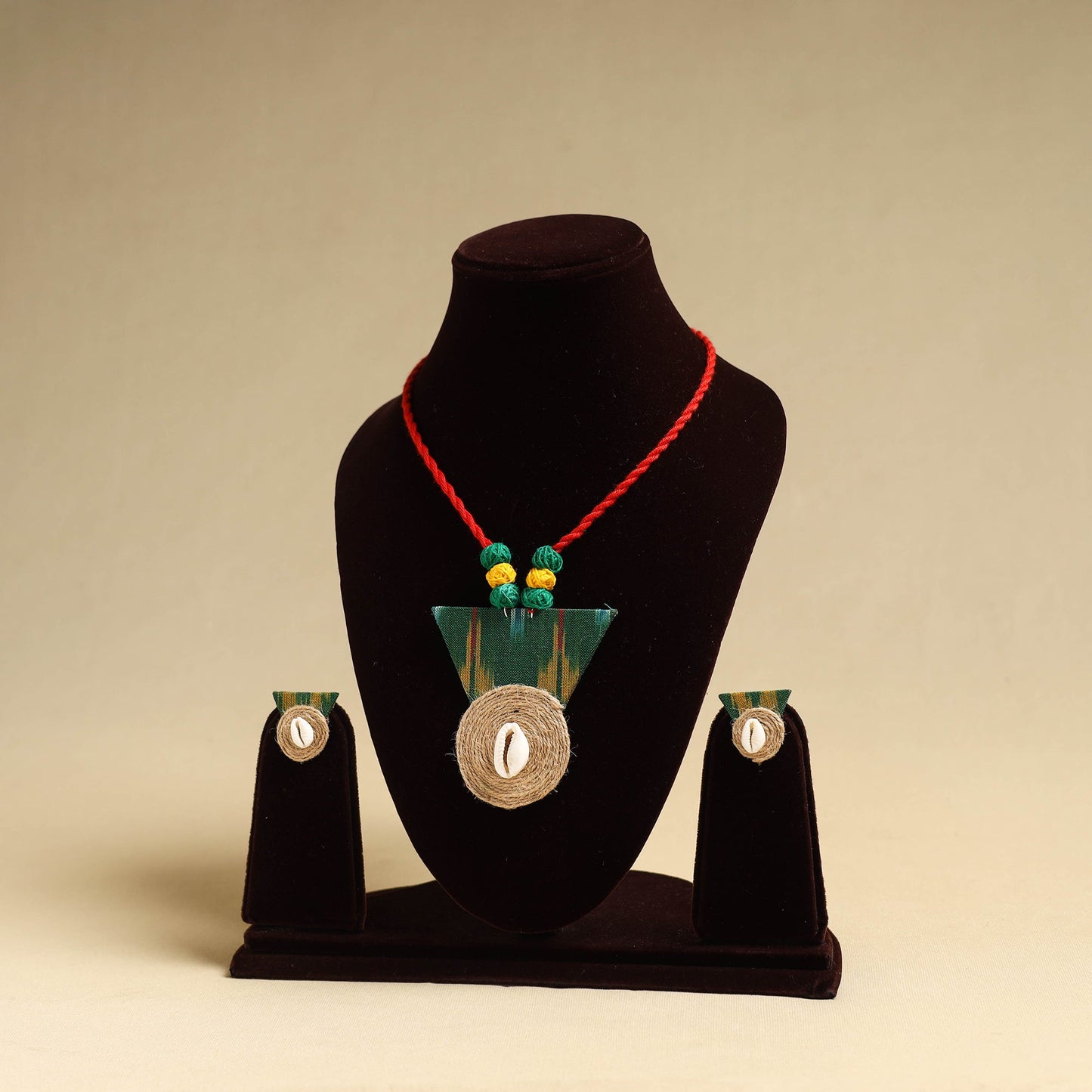 Multicolor Handmade Jute Fabart Necklace Set
