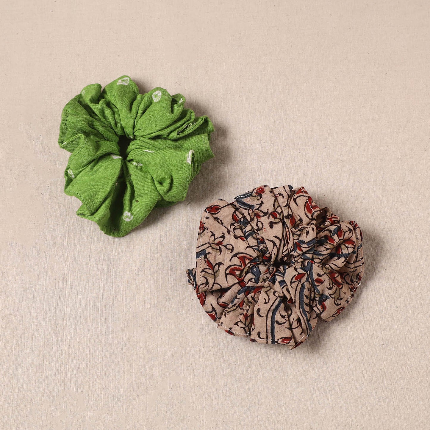 Handmade rubber band/scrunchies (set of 2) 16 - handcrafted