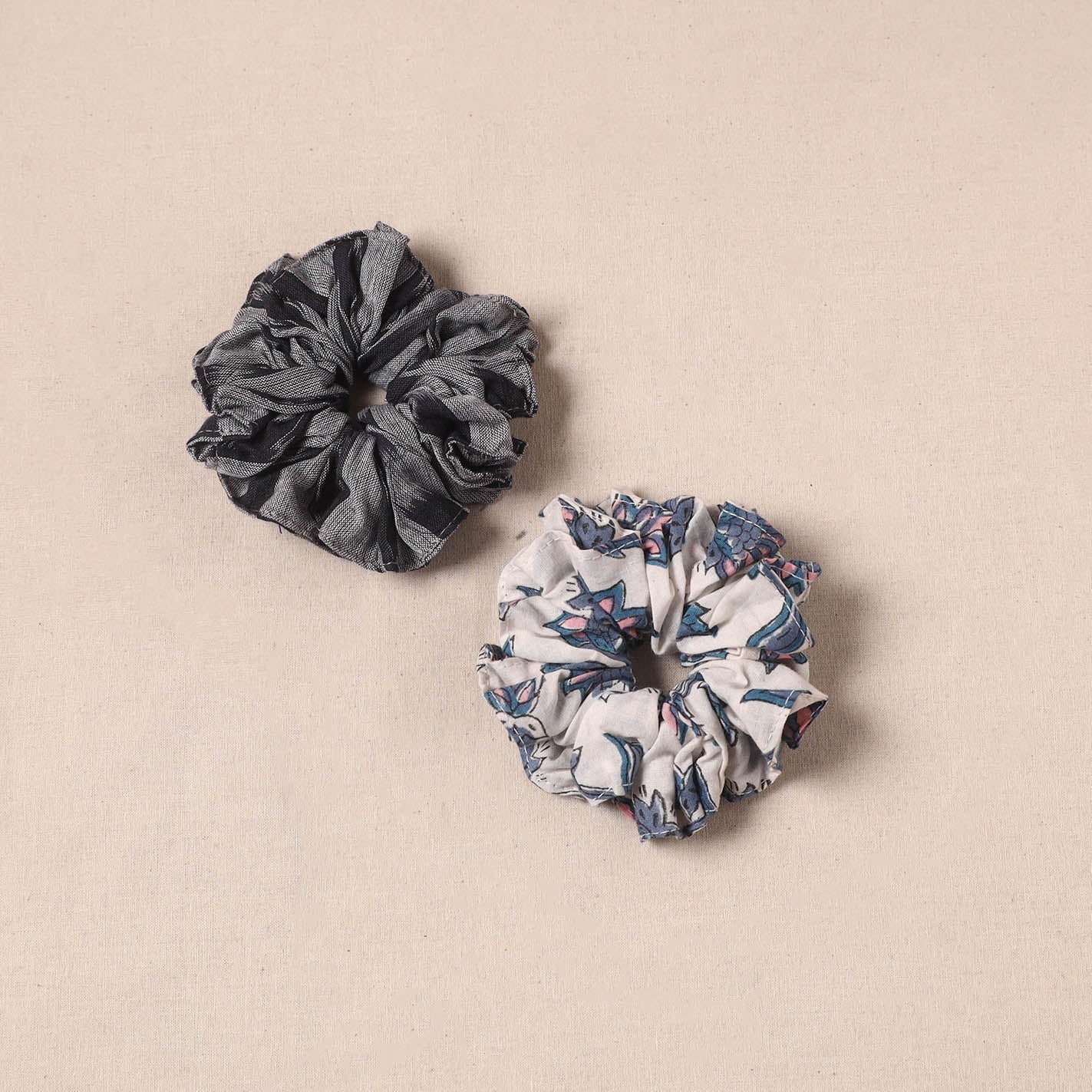 Handmade rubber band/scrunchies (set of 2) 31 - handcrafted