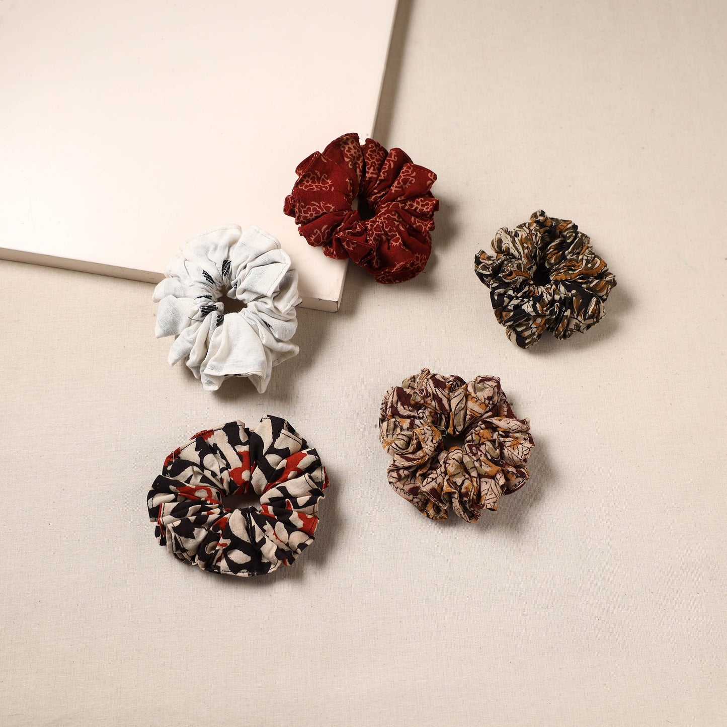 Multicolor - handmade rubber band/scrunchies (set of 5) 29