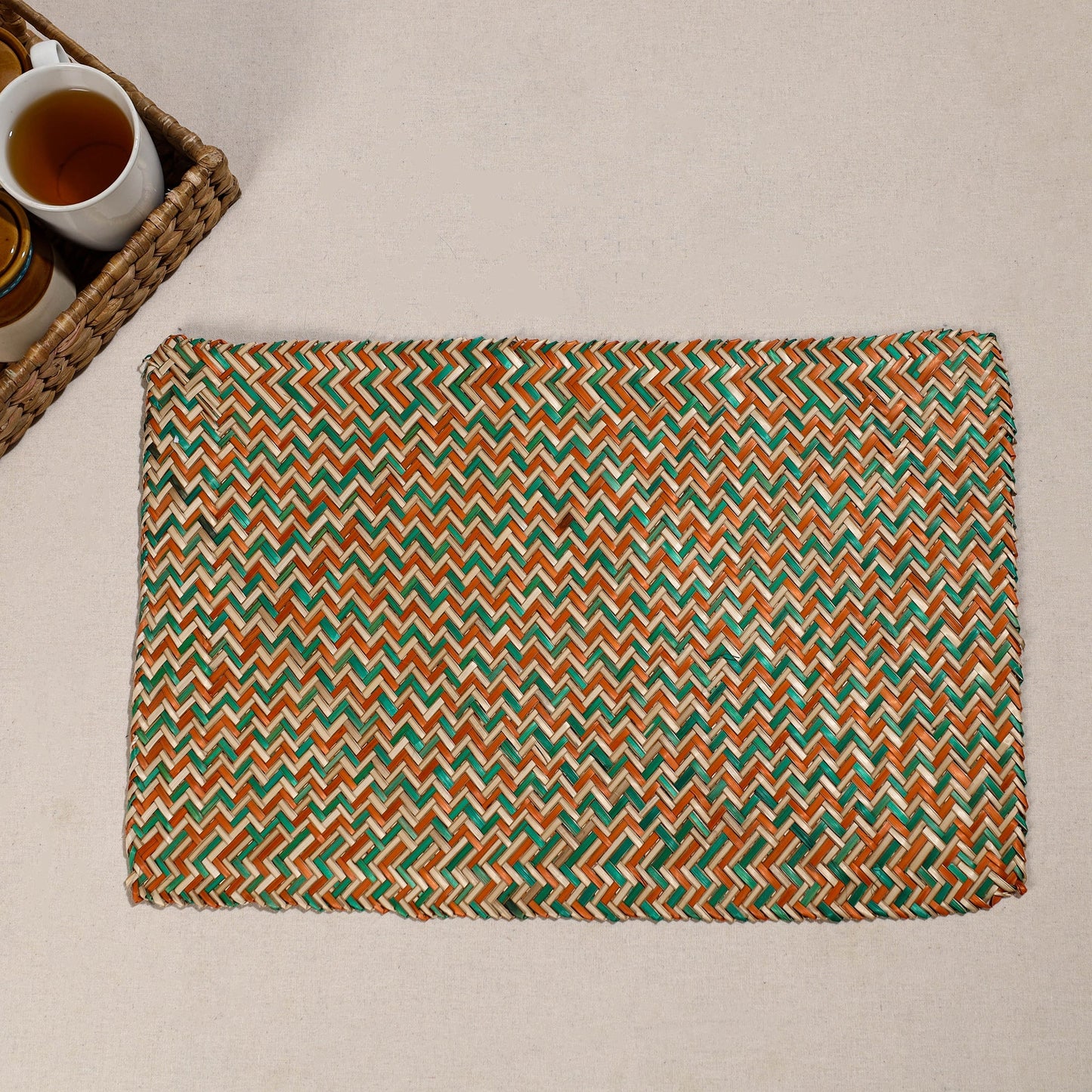 Multicolor Handmade Water Hyacinth Placemat from Assam (20 x 13 in)