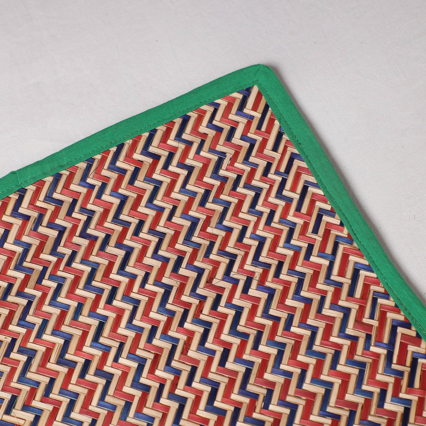 Multicolor Handmade Water Hyacinth Table Mat from Assam