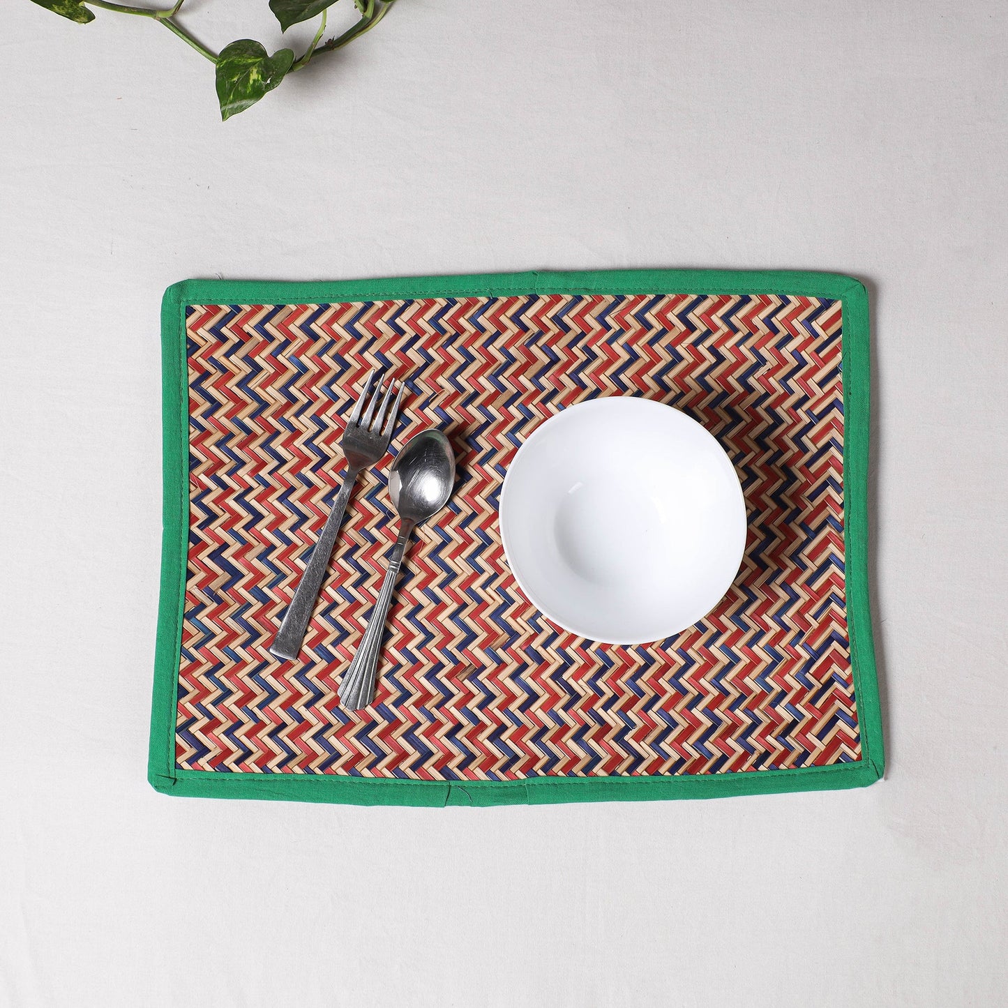 Multicolor Handmade Water Hyacinth Table Mat from Assam