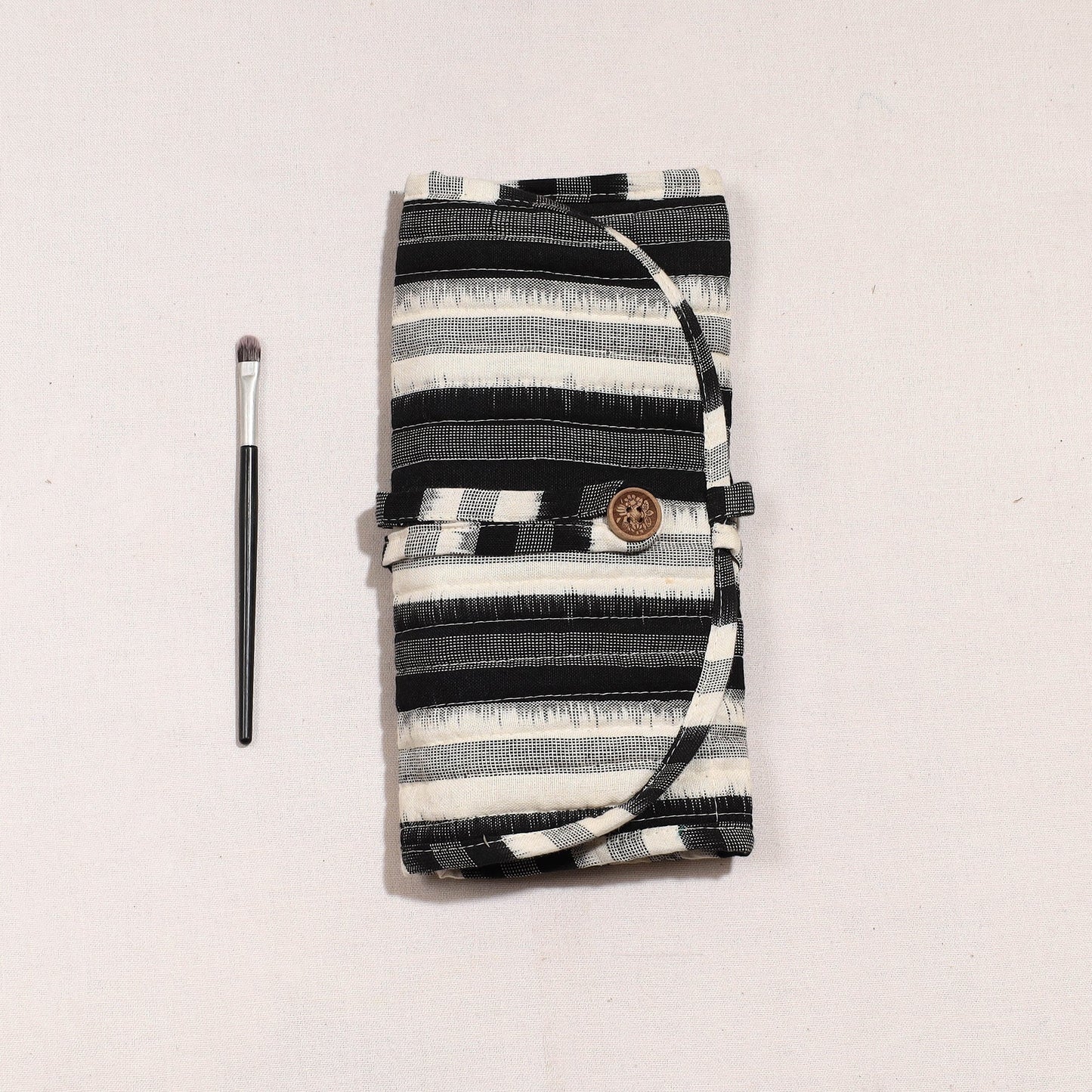 Ikat Fabric Multipurpose Segmented Make-up Brush Wrap Pouch/Case