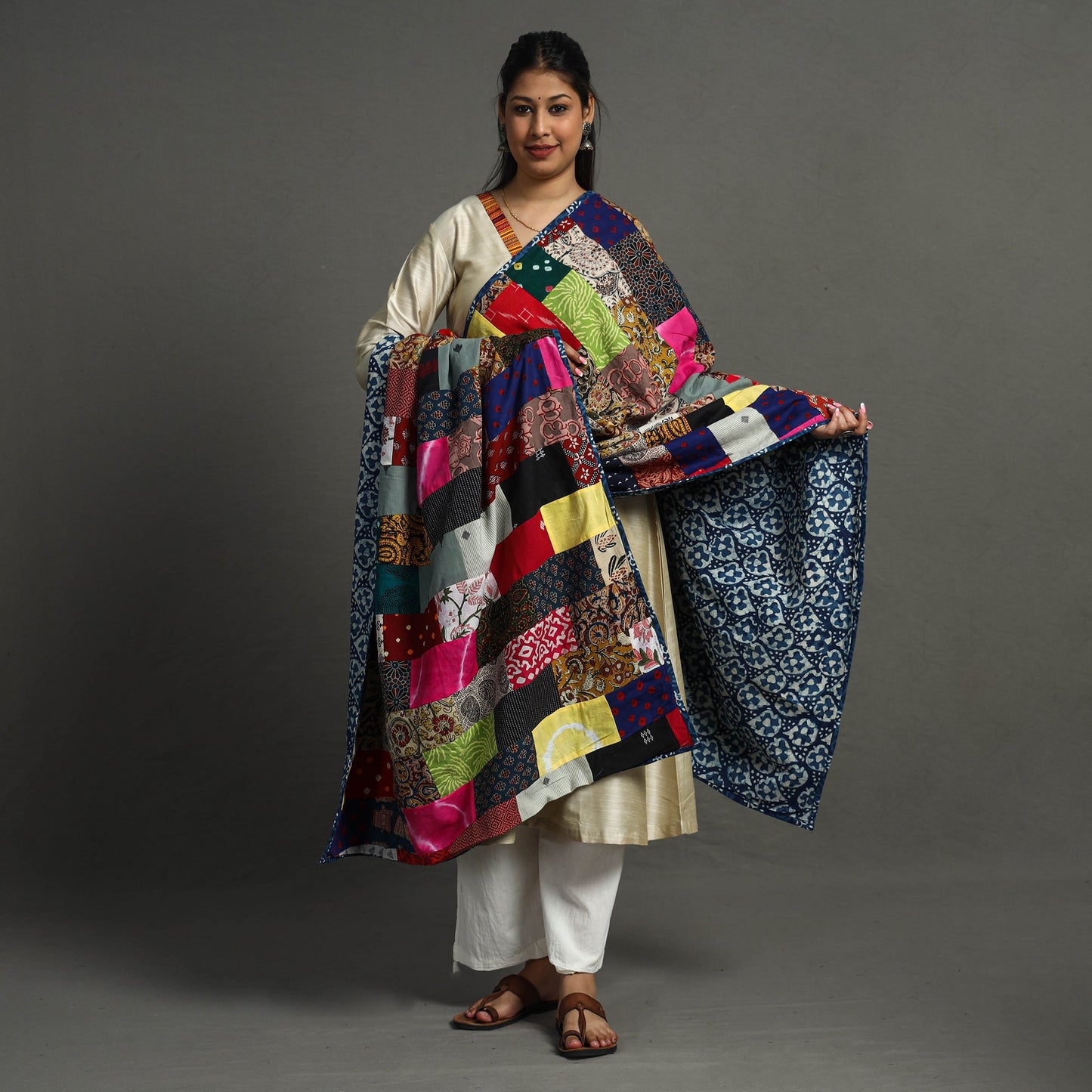 Indigo Reversible Patchwork Cotton Dupatta 18 Online at iTokri.com