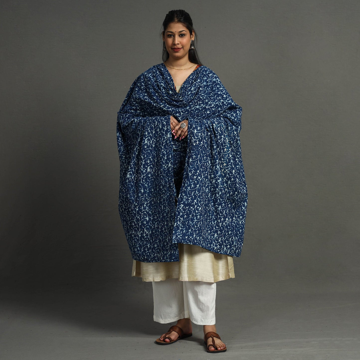 Indigo Reversible Patchwork Cotton Dupatta 33
