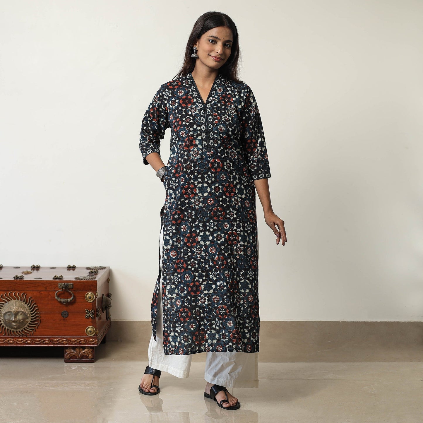 Jahota Block Printed Cotton Straight Kurta 09