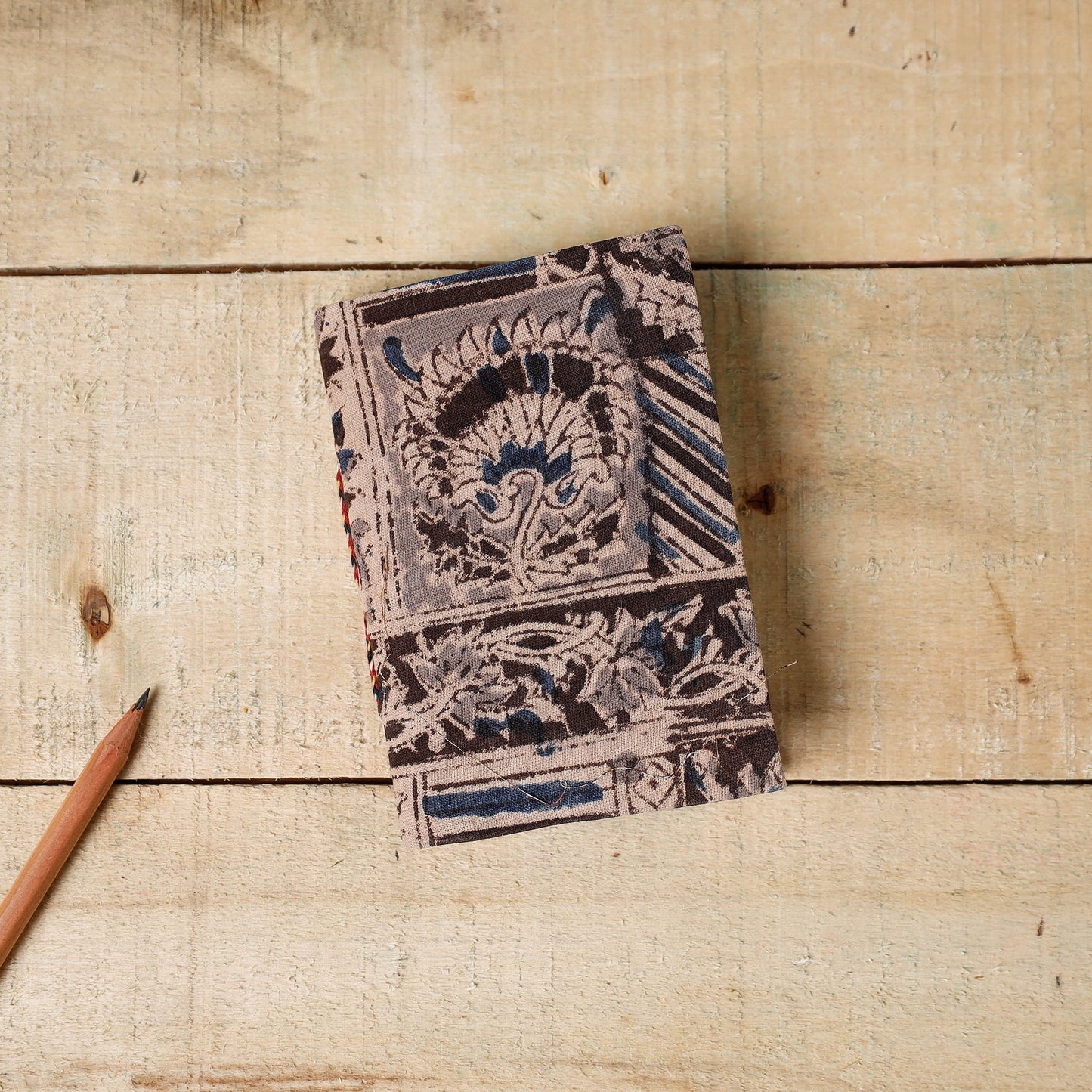 Buy Kalamkari Fabric Cover Handmade Paper Notebook Online at iTokri.com