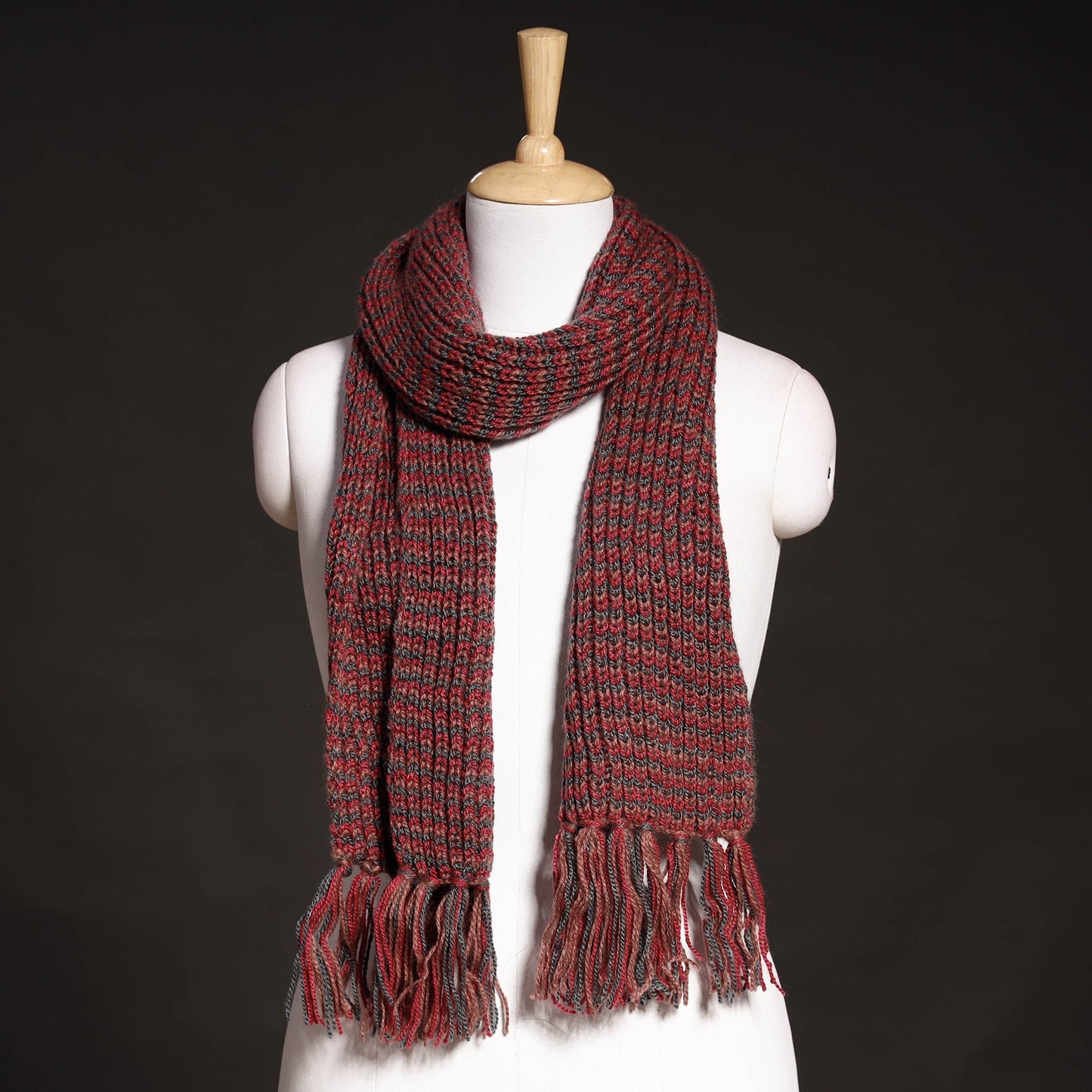 Kumaun Hand Knitted Woolen Muffler (90 in)