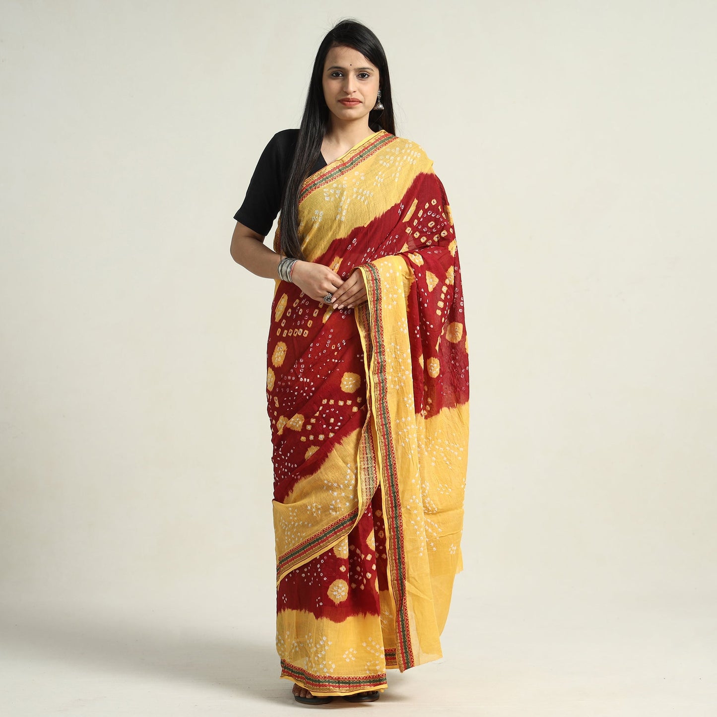 Red Kutch Bandhani Tie-Dye Cotton Saree with Blouse Piece