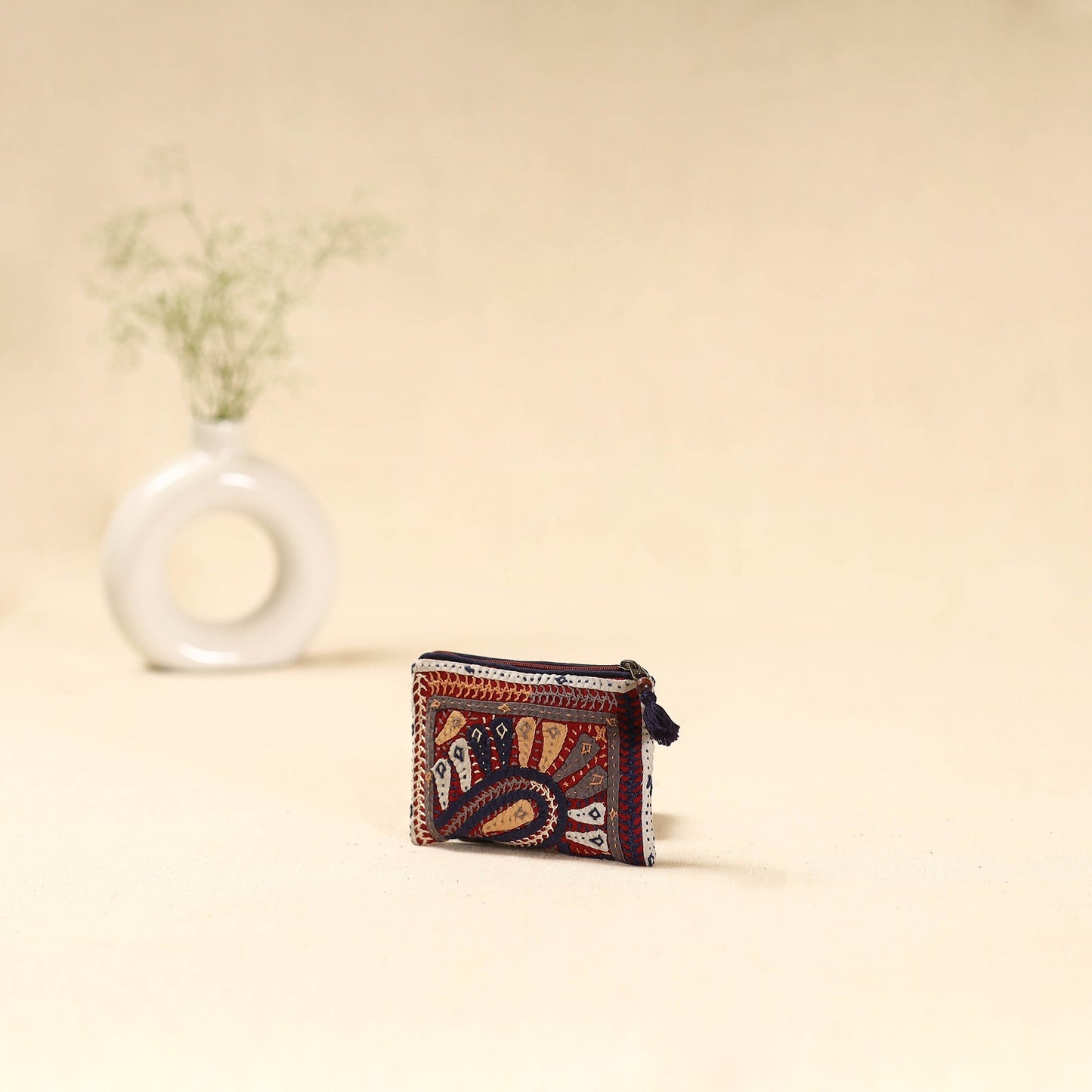 Kutch dhebariya qatab hand embroidered coin pouch 143