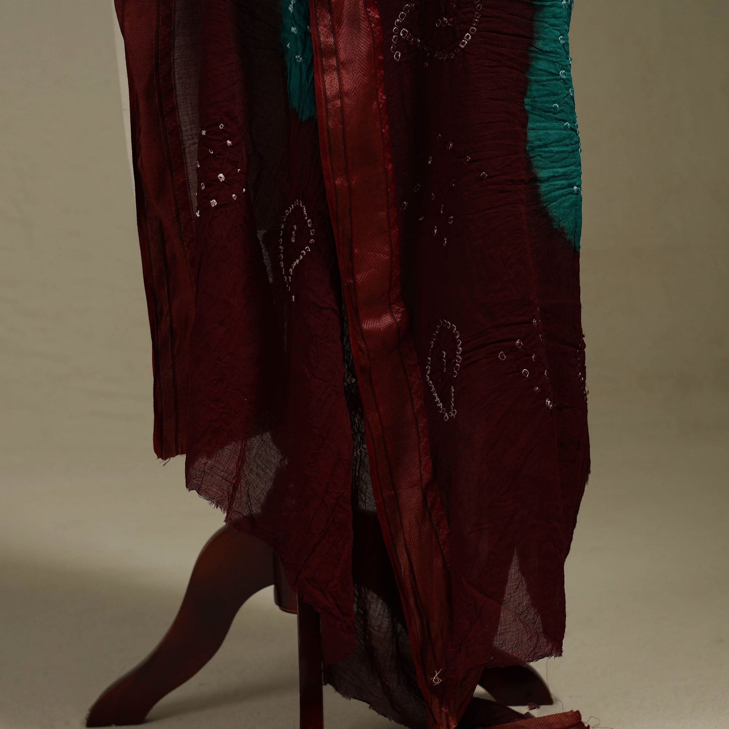 Kutch tie-dye cotton bandhani dupatta 19 - handcrafted