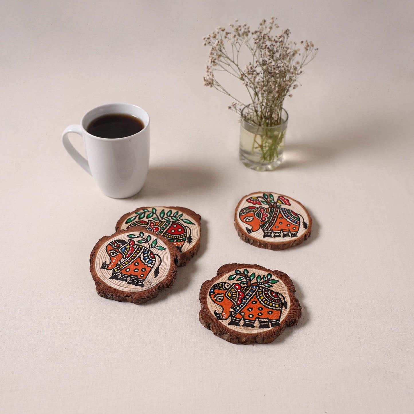 Madhubani handpainted pine wood coaster (set of 4) 07