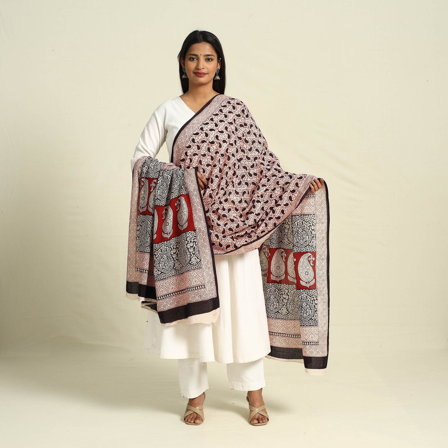 Multicolor Natural Dye Mul Cotton Bagh Print Dupatta