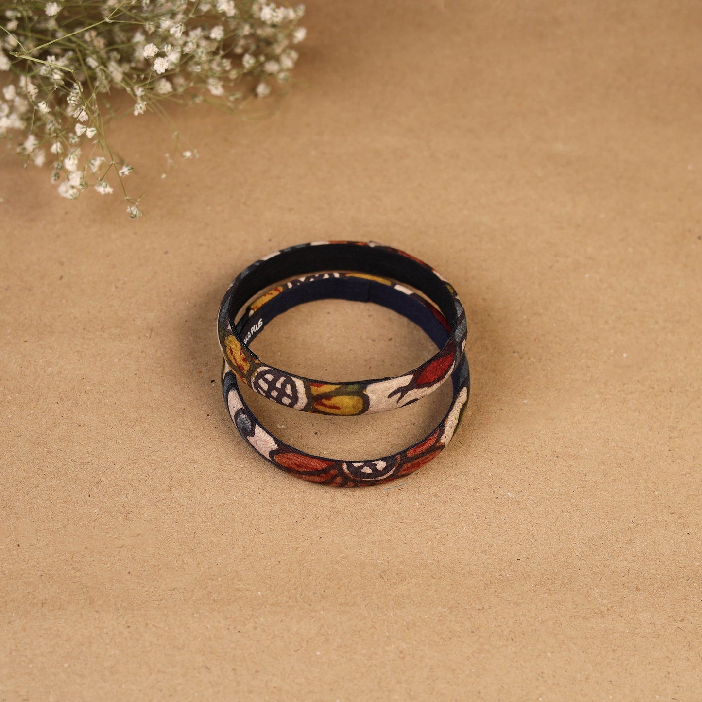 Natural dyed handpainted kalamkari bangle so2 (size - 2-8)