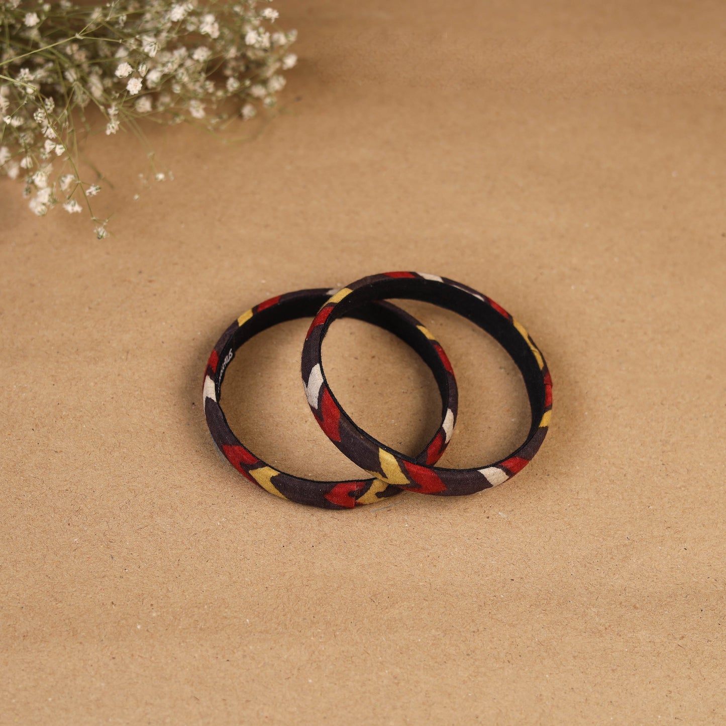 Natural dyed handpainted kalamkari bangle so2 (size - 2-8)